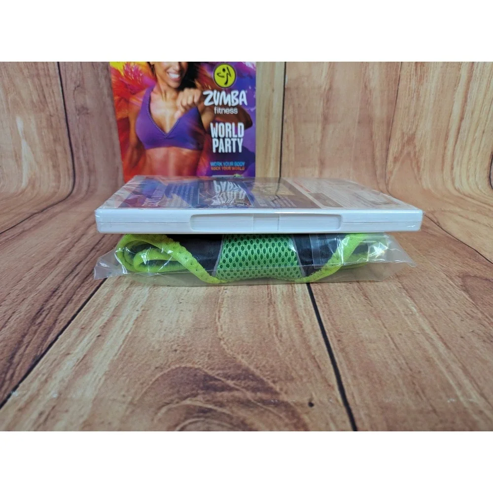 Zumba Fitness World Party Nintendo Wii Game with Official Fitness Belt
